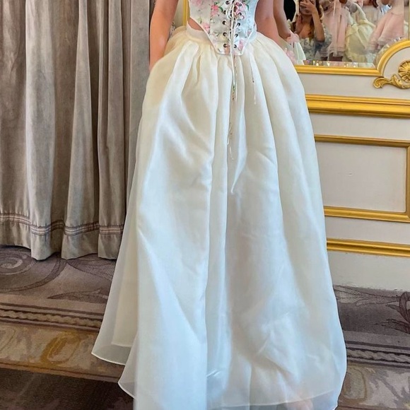 Selkie Ballroom Skirt - Picture 2 of 4